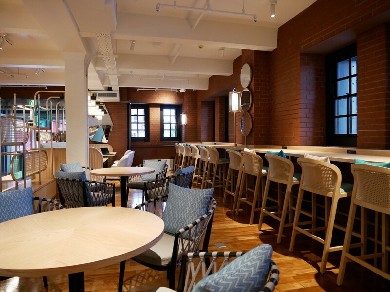 ブルックリンスタイルのインテリアがレトロかわいい「UNI COFFEE ROASTERY（ユニコーヒーロースタリー）」