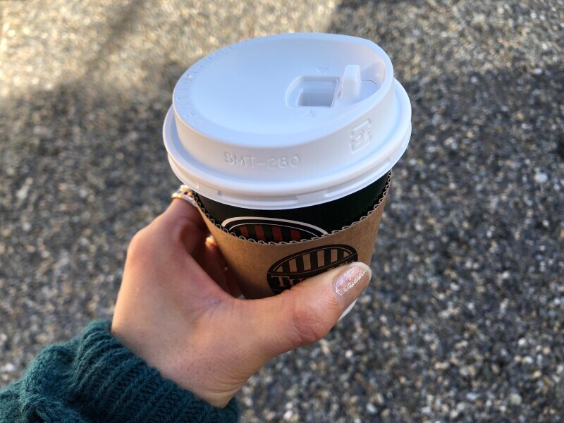 1杯目が店内飲食でも、2杯目をテイクアウトにできる