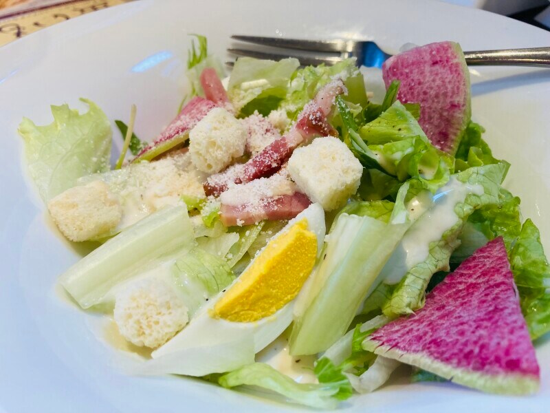 ヘルシーなシーザーサラダ