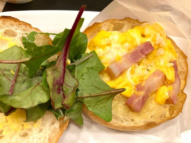 食材のバランスも良く、マスタードマヨネーズがアクセントに