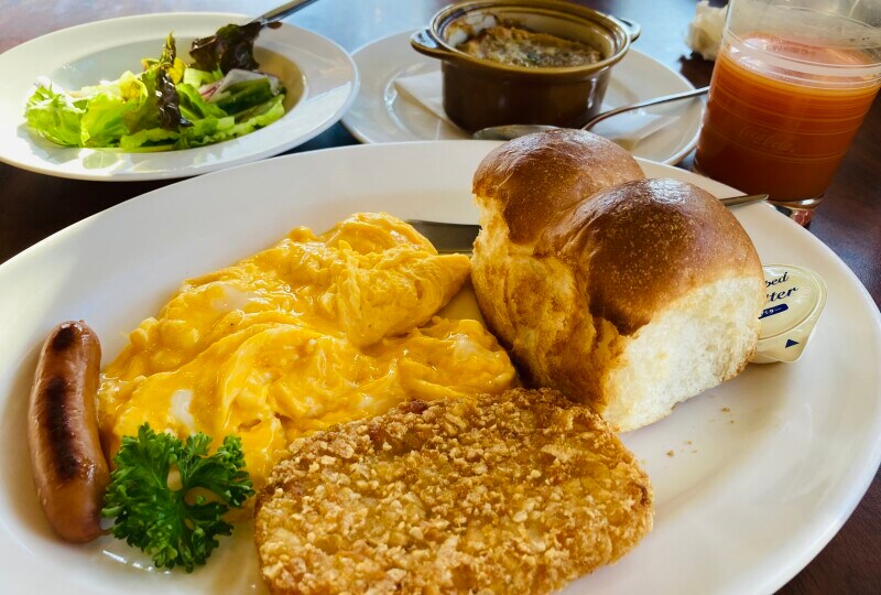 看板メニュー「ロイヤルホストモーニング」