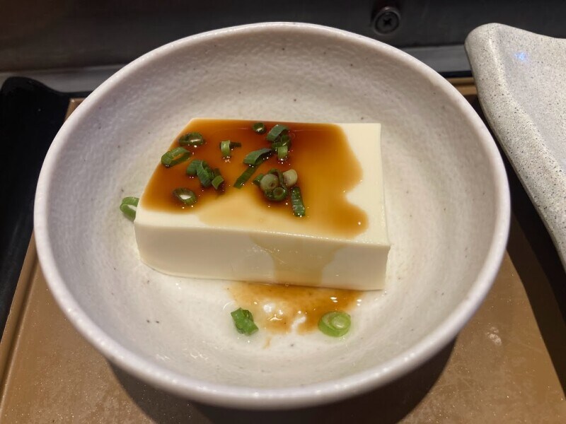 全ての朝食についてくる冷奴