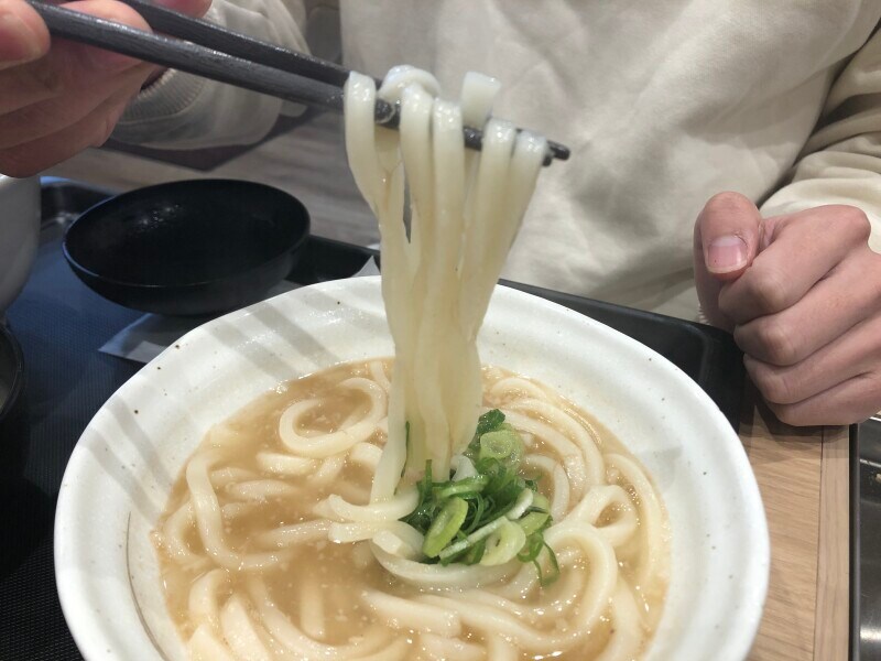 松屋のモーニング「朝うどん」はうどんにこしがある