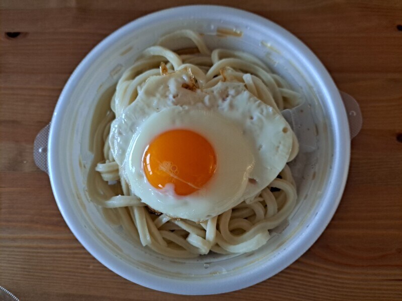 丸亀製麺の「焼きたて肉うどん」