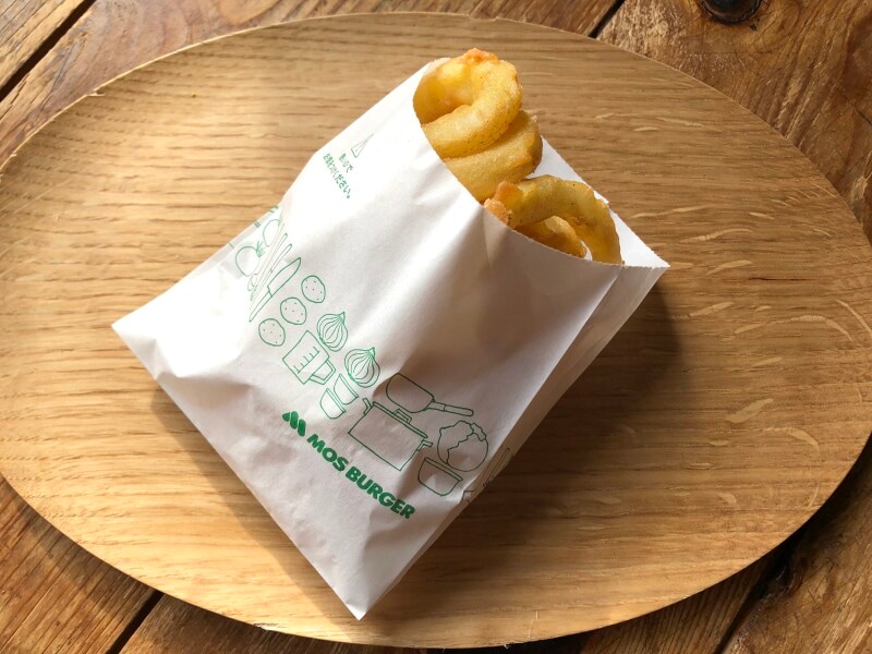 「オニオンリング」のおすすめは、モスバーガーの「オニオンフライ」