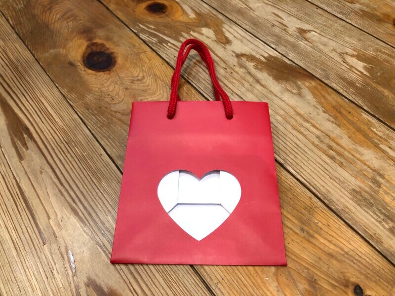 バレンタインのラッピングに最適「手提げバッグ SS シンプルハート」