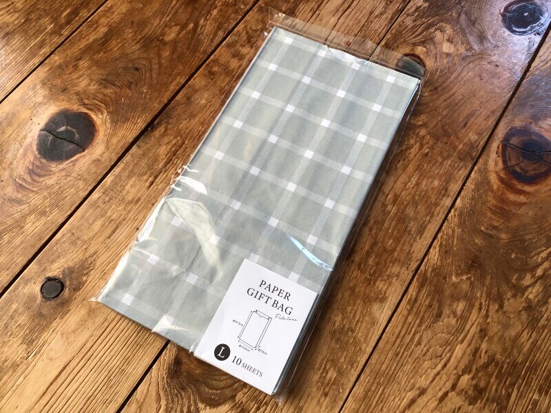 小分けのお菓子を入れやすい「ペーパーギフトバッグL」