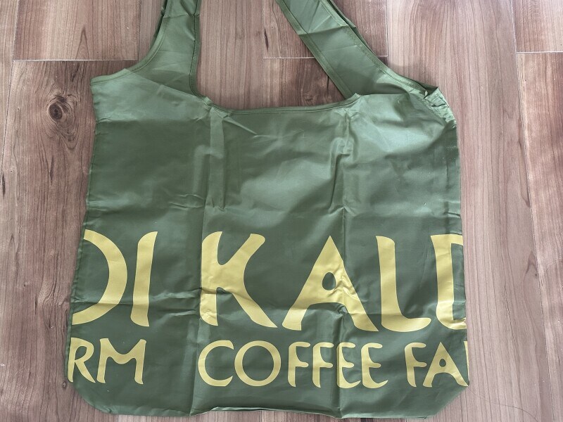 カルディのエコバッグ（カーキ）