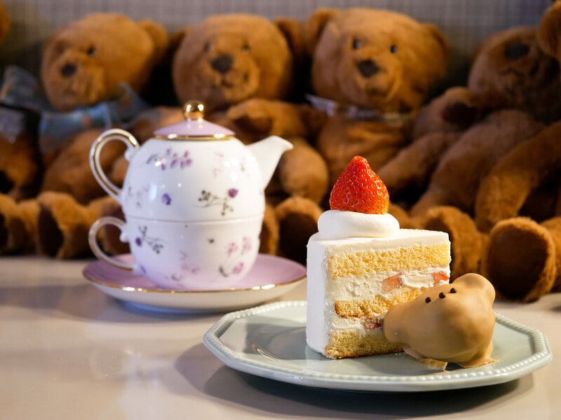 ケーキセット＋くまチョコフィナンシェ（税込1753円）※イートイン価格