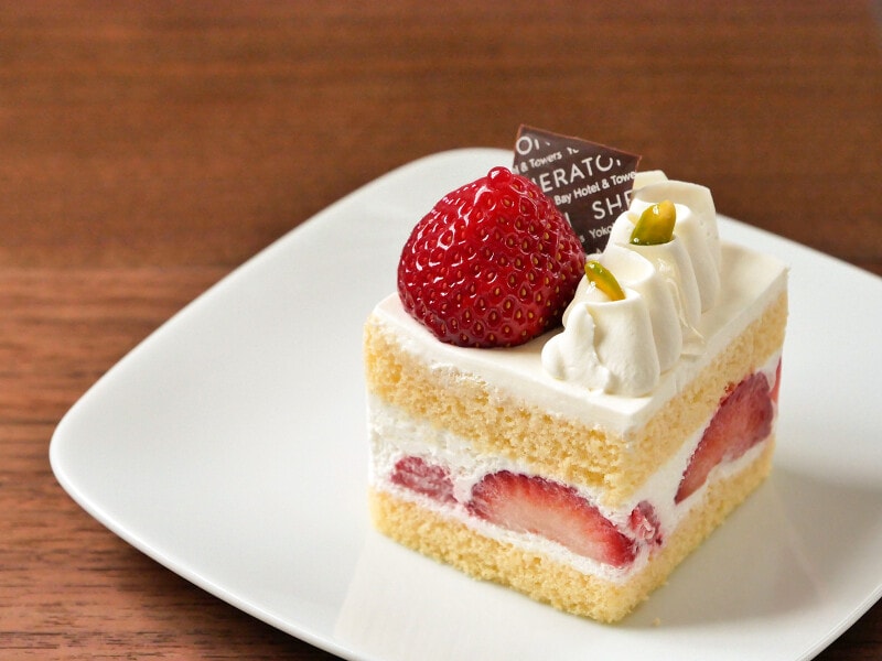 ショートケーキ（税込800円）