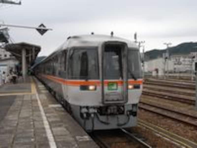 ワイドビューひだ