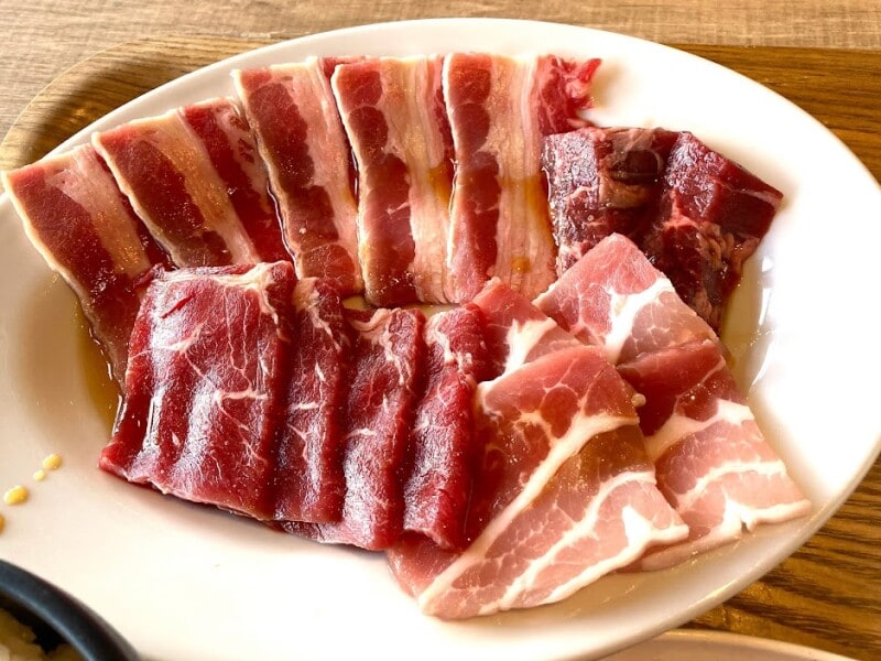 甘めの味付け、タレがやみつきに