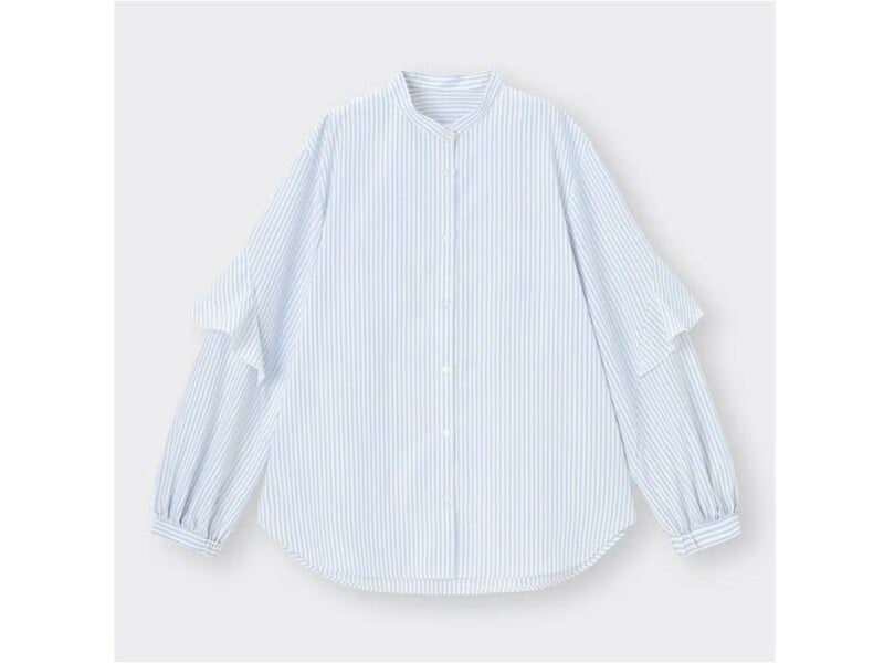 ジーユー ラッフルスリーブブラウス 1990円(税込)