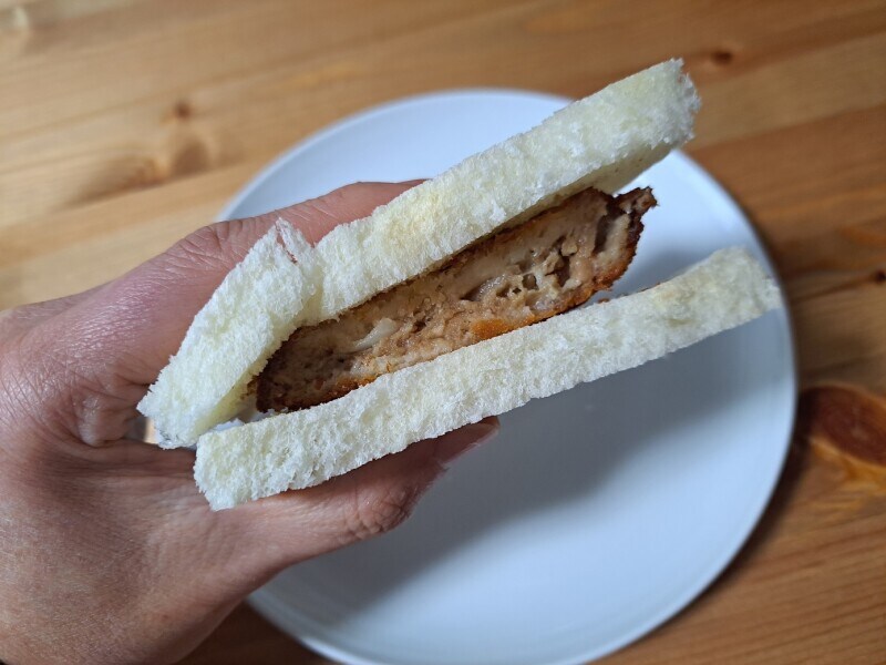 業務スーパーの「メンチカツ」