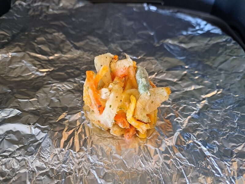 業務スーパーの「ミニ野菜かき揚げ」