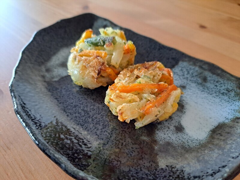 業務スーパーの「ミニ野菜かき揚げ」