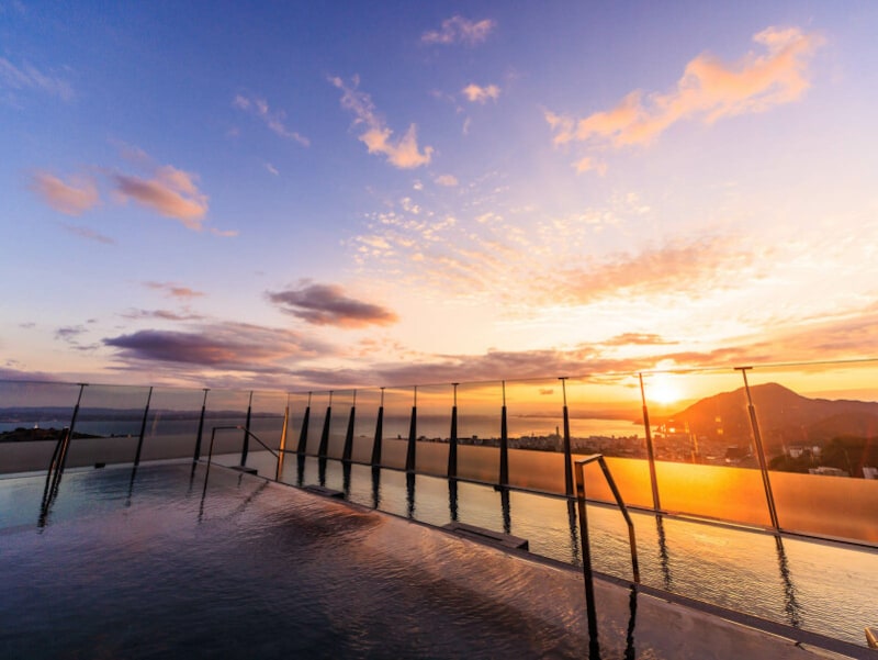 展望露天風呂「宙湯」