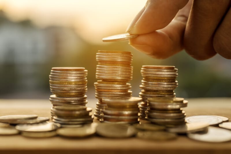 年収180万円のパートを4年間すると、将来の年金はいくら増える?