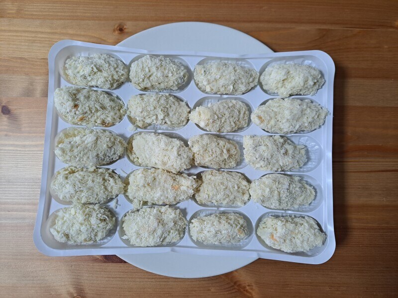 業務スーパーの「冷凍かきフライ」