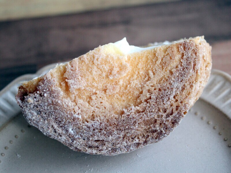 ローソン「クッキーシュー（クリームチーズ）」