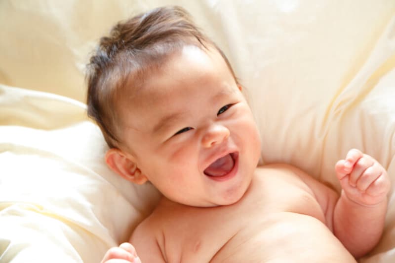脳のシワの謎が、赤ちゃんの脳研究から明らかに