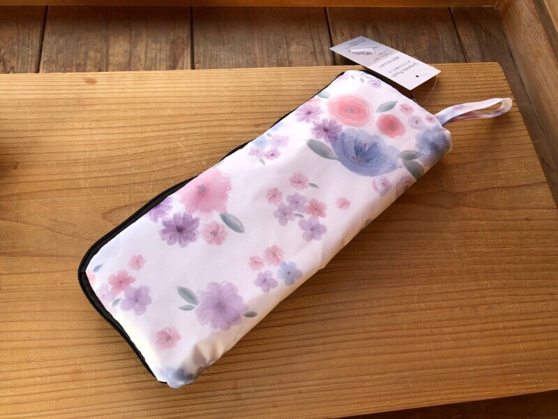 スリーピーの「折りたたみ傘ポーチ」