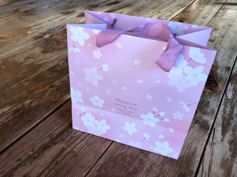 さくらの模様が季節感たっぷり