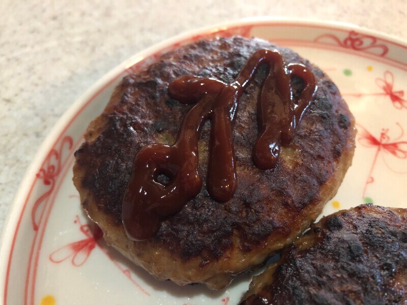 業務スーパーの「バーベキューソース」をハンバーグソースとして使用