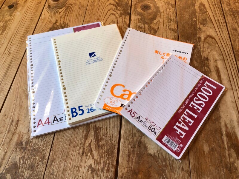 セリアのおすすめの「ルーズリーフ」