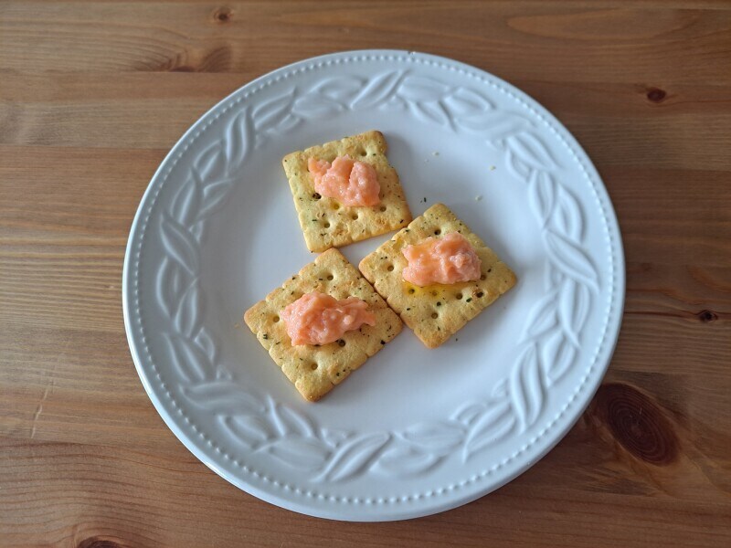 業務スーパーの「サーモンたたき」