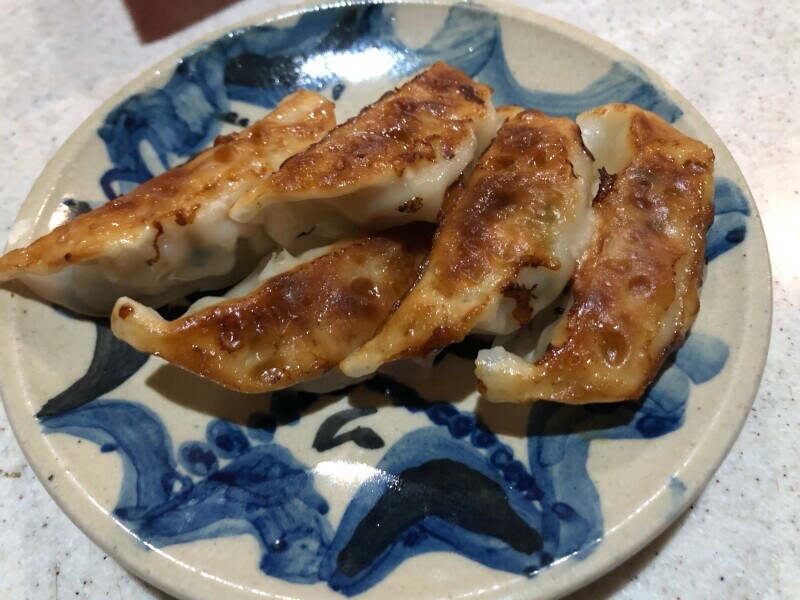 トップバリュの「焼ギョーザ」は袋のまま電子レンジで加熱ができる