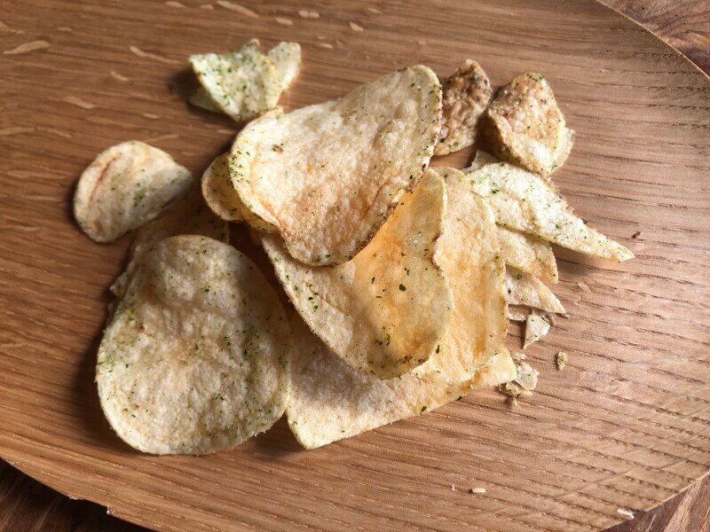 「ポテトチップス　のりしお味」はのりの風味がたまらない