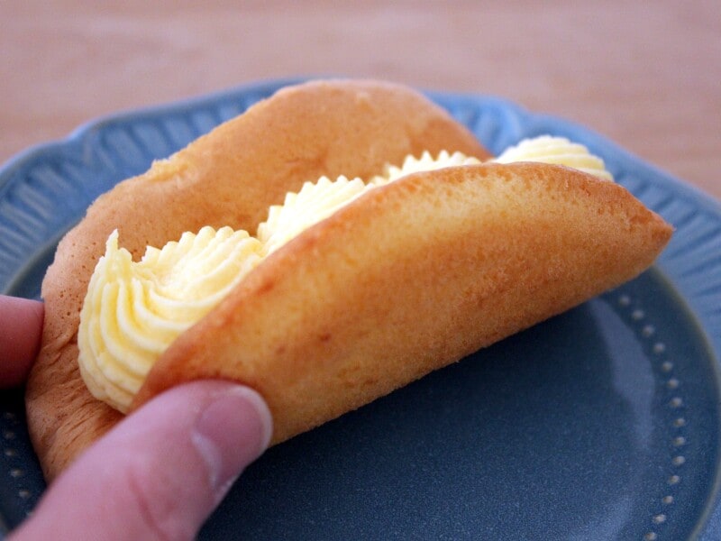 ローソン「ふんわりバターオムレット」
