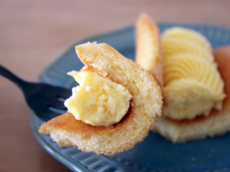 ローソン「ふんわりバターオムレット」