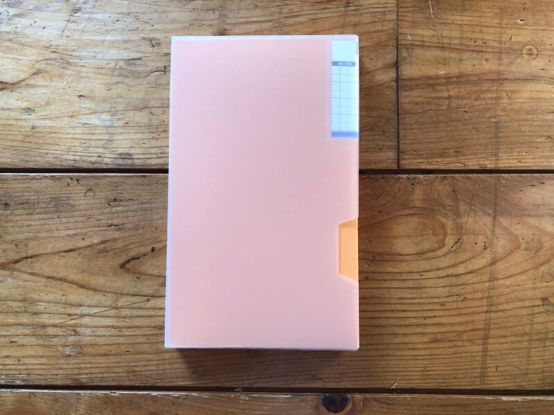 セリアの「名刺ホルダー」