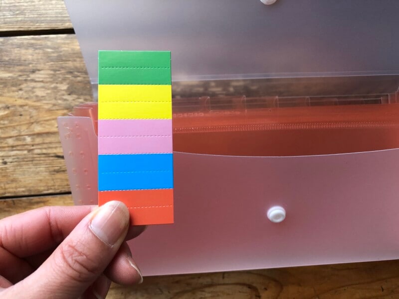 セリアの「ドキュメントファイル」はインデックスカード付き