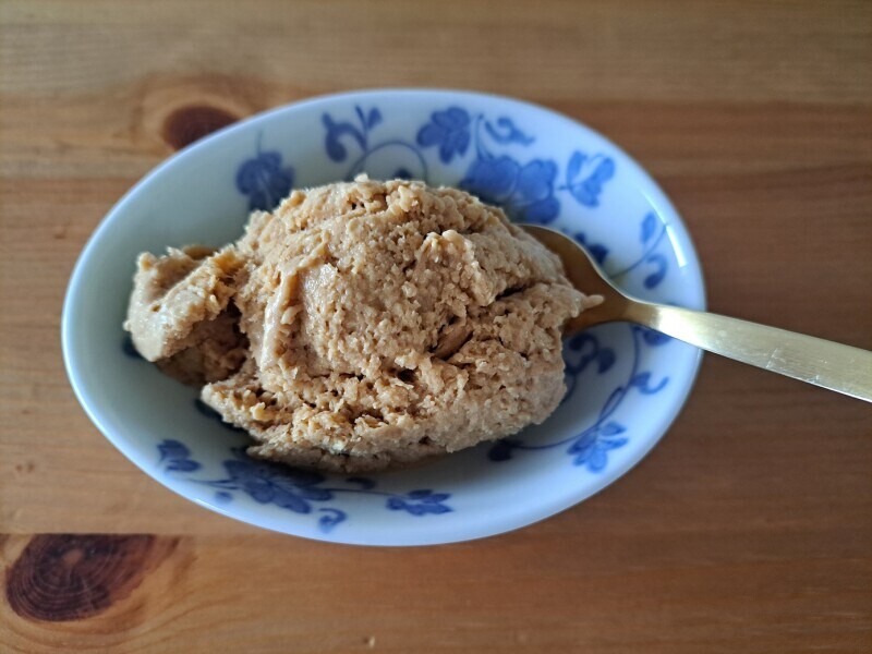 業務スーパーの「とろけるキャラメルプリン」