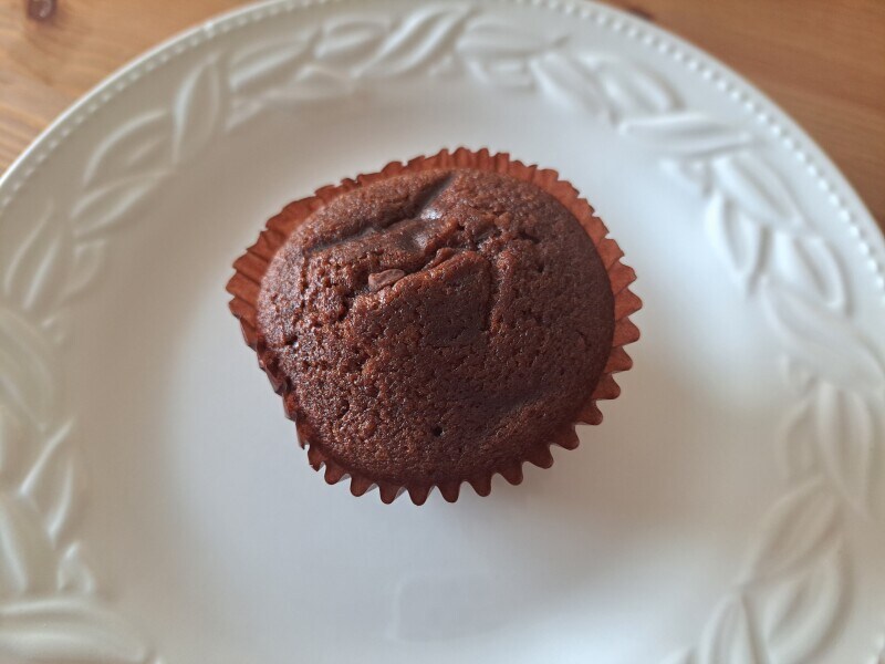 業務スーパーの「ダブルチョコマフィン」