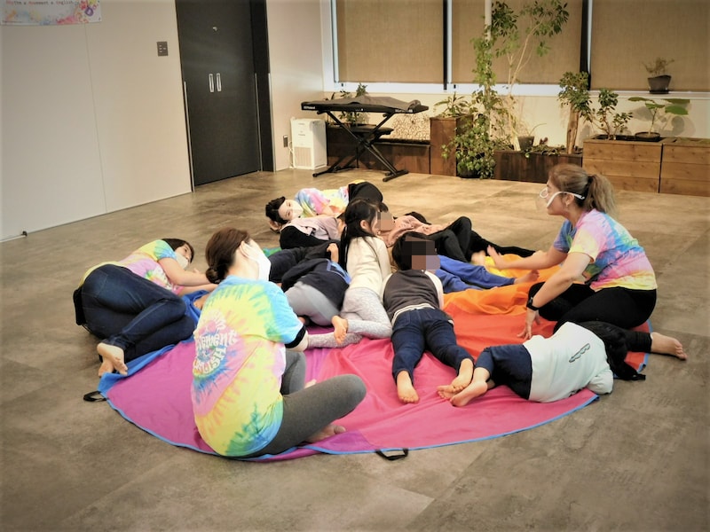 パラシュート活動