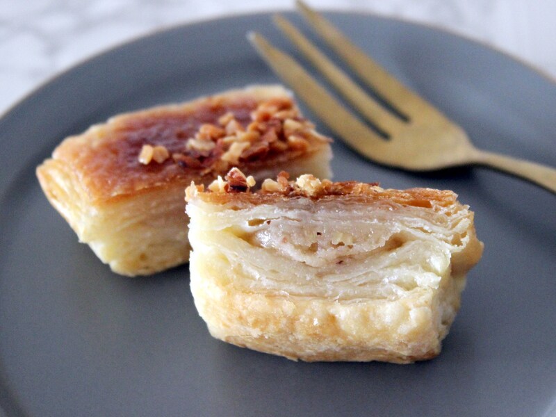 ローソン「バクラバ風くるみパイ」