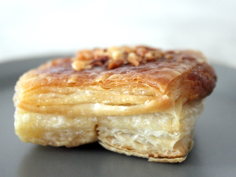 ローソン「バクラバ風くるみパイ」