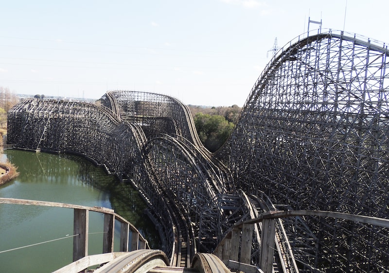 水上木製コースターレジーナⅡ