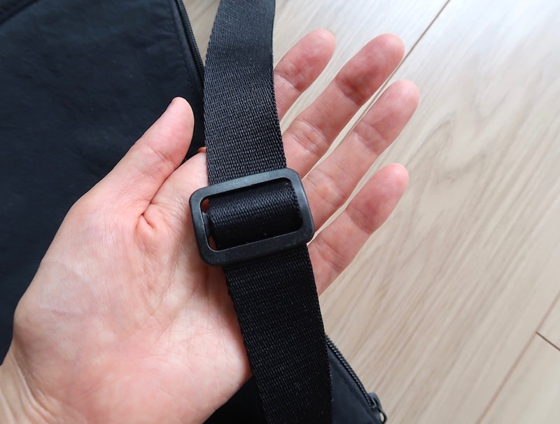 紐にも程よい太さがあり、痛くなりにくいのもうれしいポイント