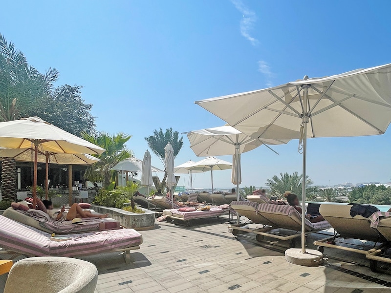 Wドバイ－ミナセヤヒ