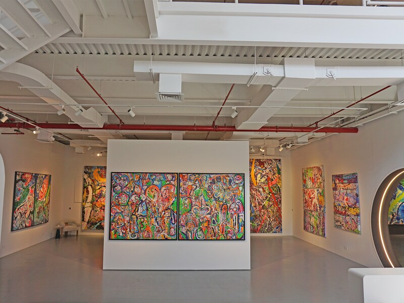 ドバイにあるサシャ・ジャフリ氏のギャラリー