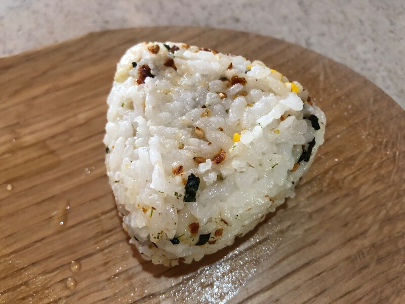 ふりかけご飯のおにぎり