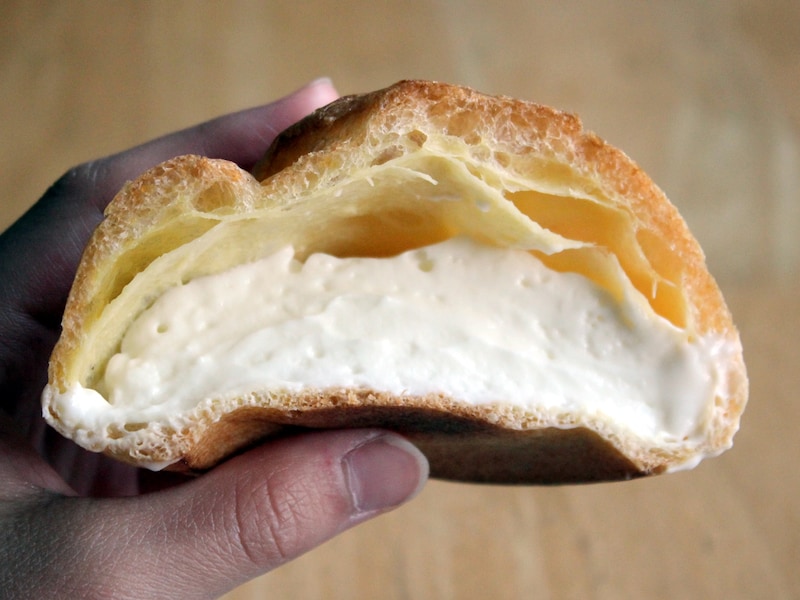 セブン‐イレブン「ミルクムースシュー」