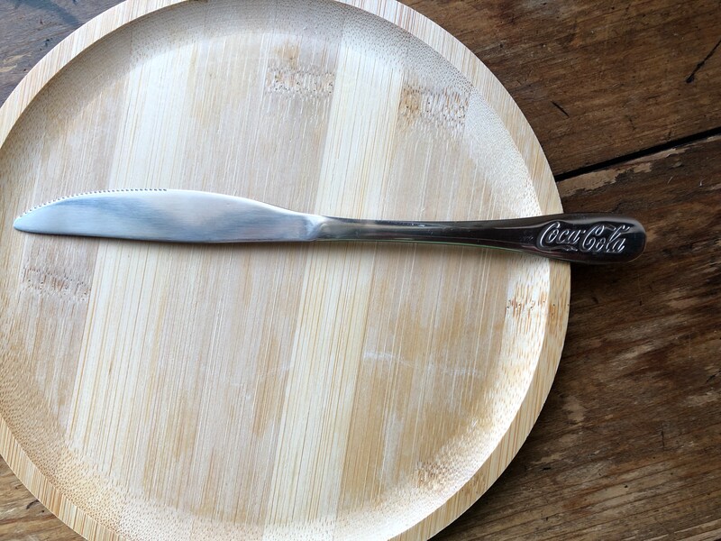 「ステンレスナイフ」は派手さはないけれど、おしゃれに見える