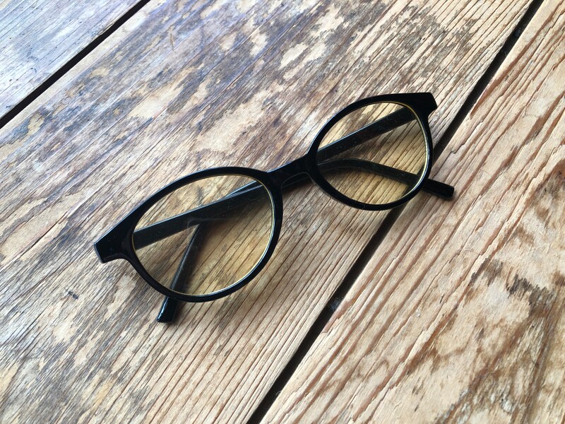 筆者も愛用しているパソコン用眼鏡