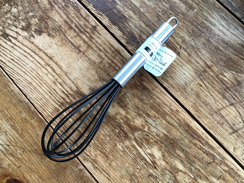 セリアの「シリコン泡たて（黒）」